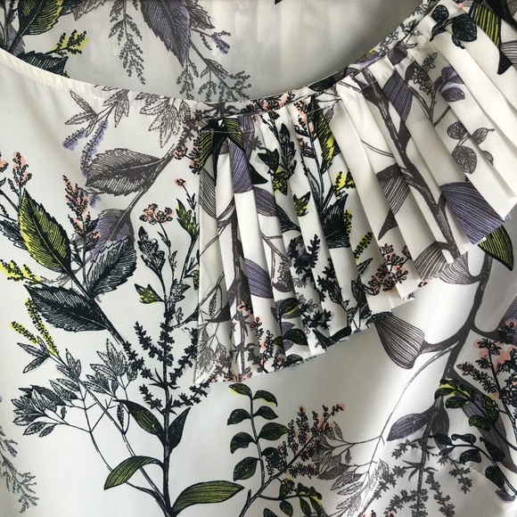 BANANA REPUBLIC Blouse with Pleated Collar Size S - Picture 3 of 4